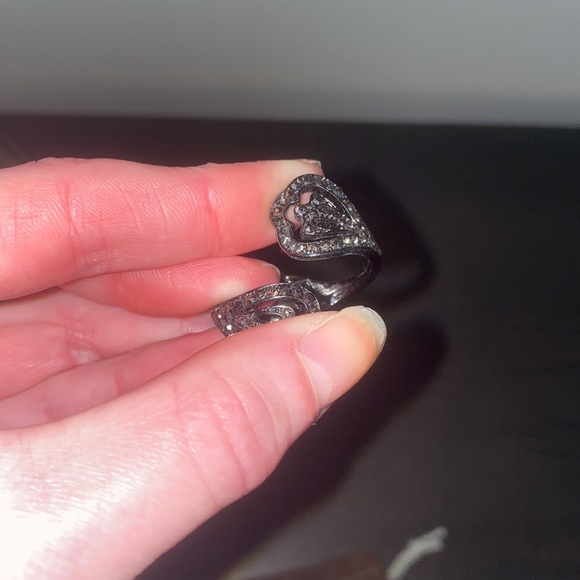 Adjustable Silver Ring - Picture 3 of 3